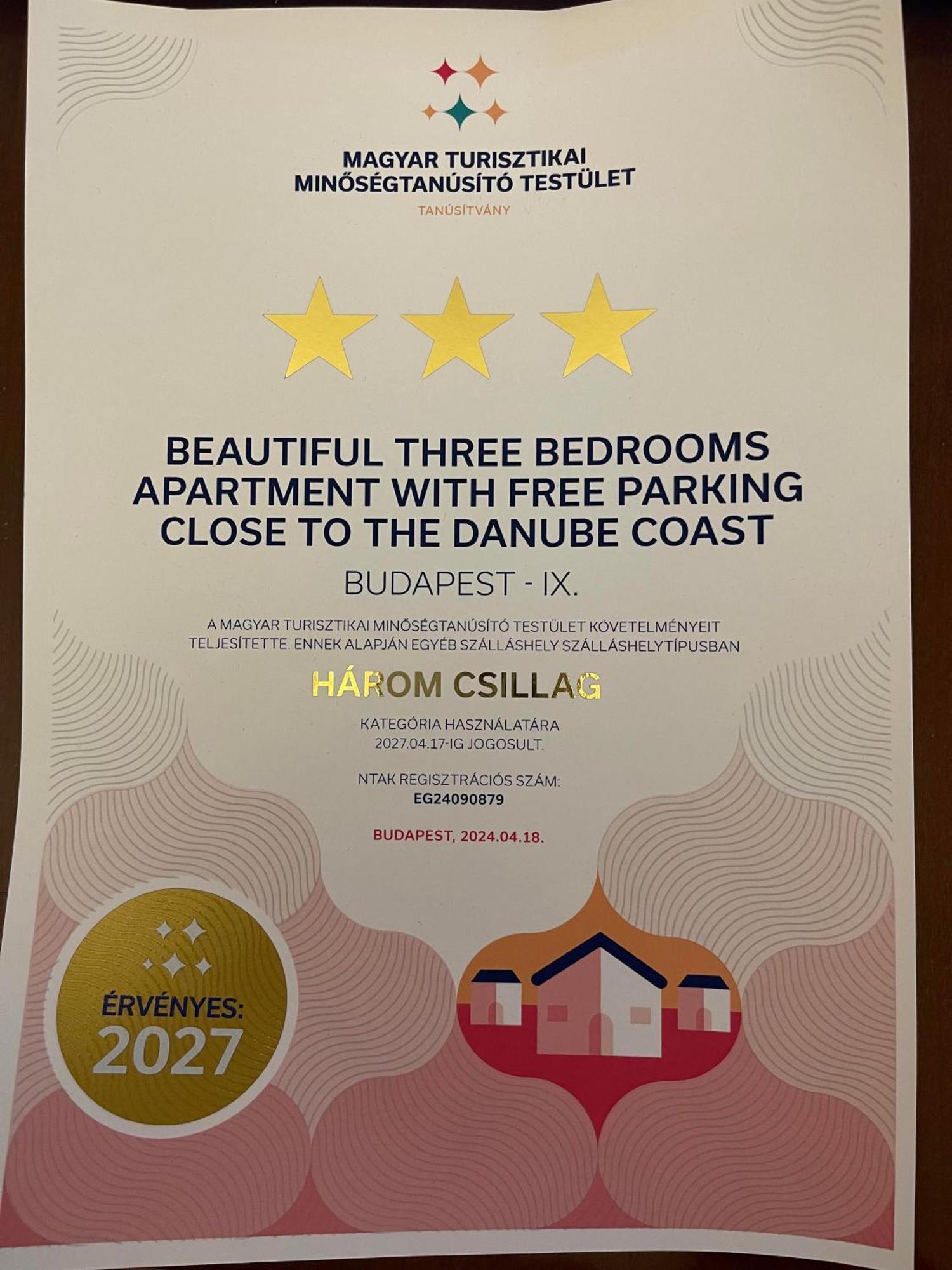Beautiful Three Bedrooms With Free Parking Close To The Danube Coast